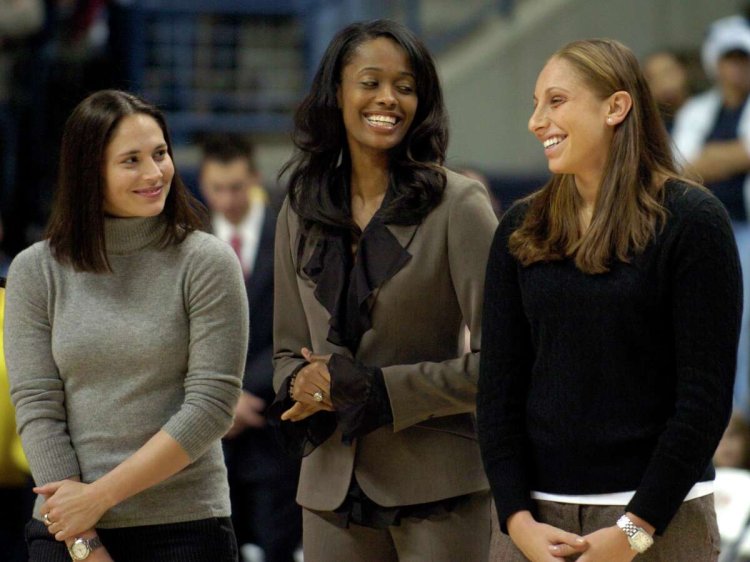 Former UCONN HOOPS Star Sue Bird Comes Out as Gay