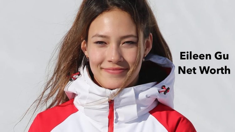 Eileen Guise Skyr in a swimsuit