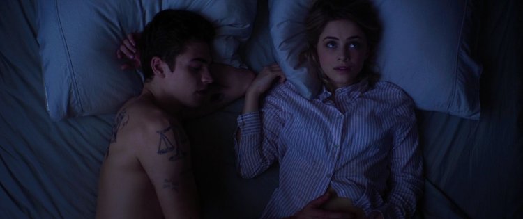 Hardin and Tessa bed stage