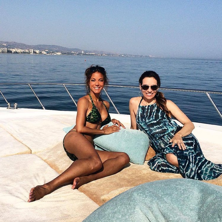 Eva Salatskaya photo in a swimsuit