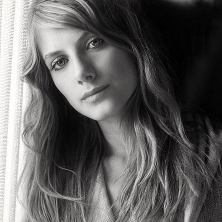 Melanie Laurent