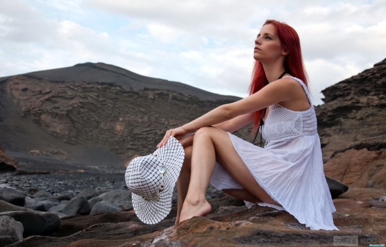 Ariel Piper Favn Sisi