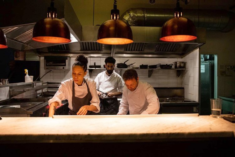 Boiling point Film about cook