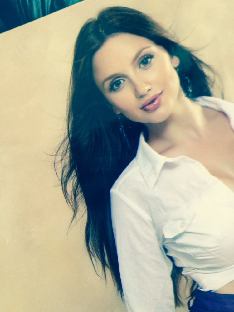 Julia Senkevich (Yulia Senkevich)