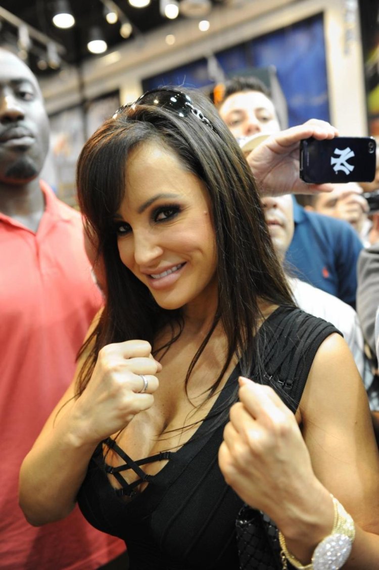 Lisa Anne in the series billions