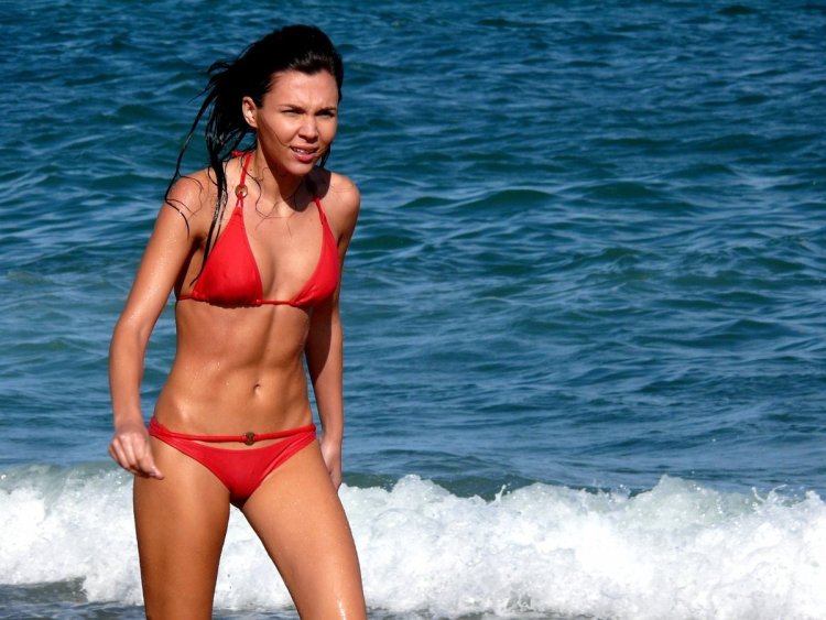 Sega Megarave 16 bits Galya Tenisheva