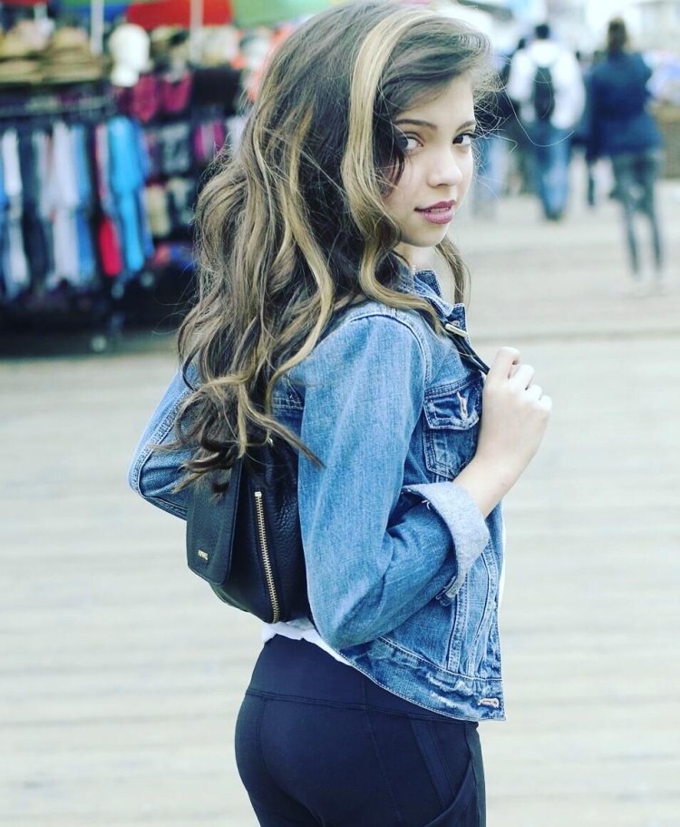 Krikino in a swimsuit