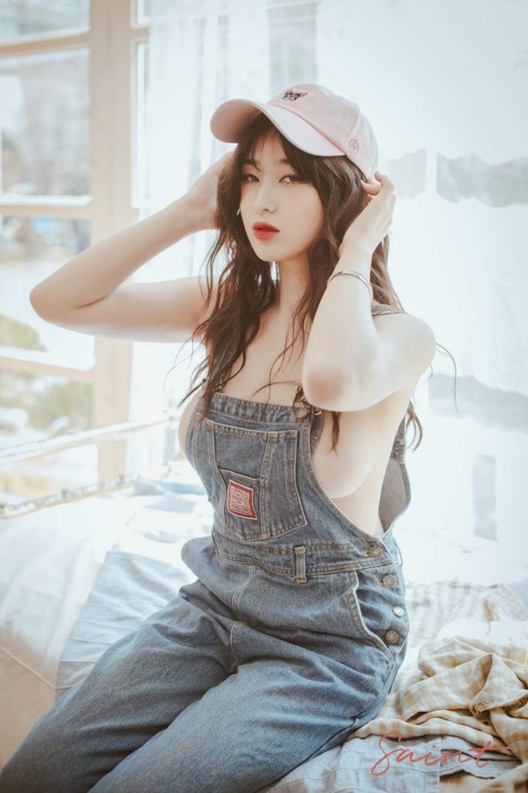 Model Kim Woohyeon