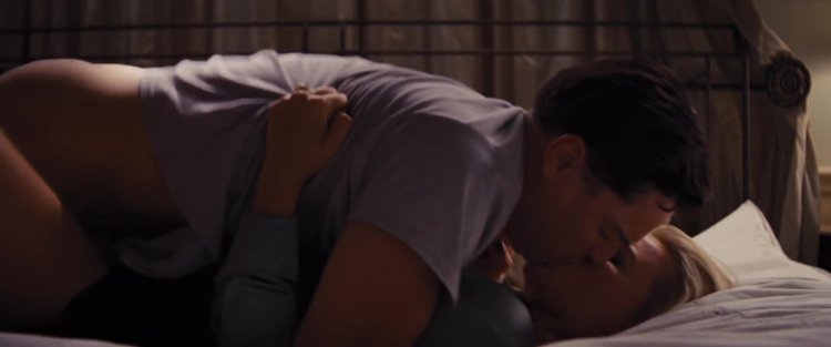 Margo Robbie DiCaprio Wolf