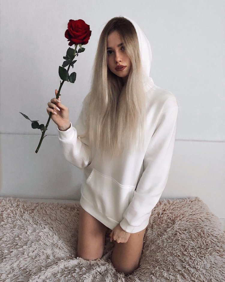 Alexandra Romanova rmnv_al