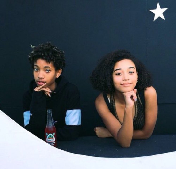 Amandla Stanberg with a girl