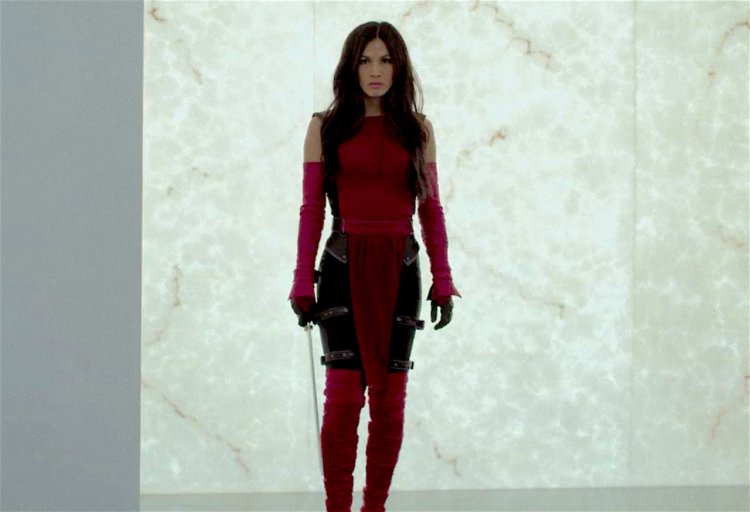 Elodi Jung Hot Electra