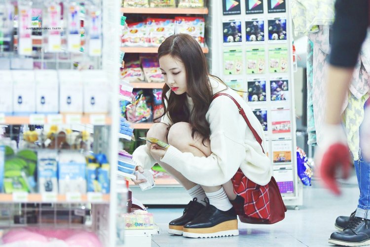 Nayeon on Balcony Photo
