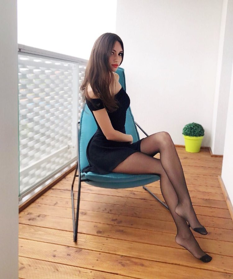 Anna kostkowska legs