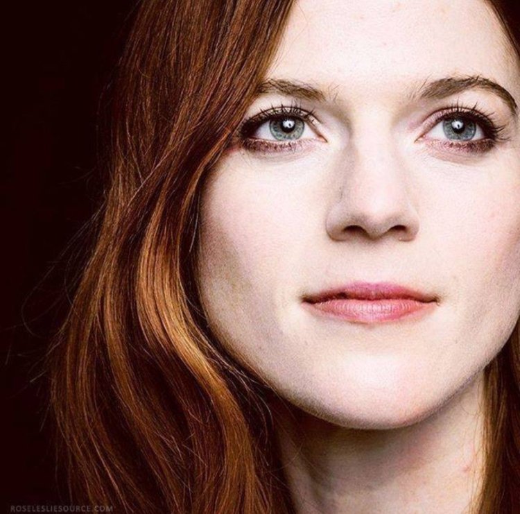 Rose Leslie Maxim