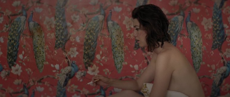 Mary Elizabeth Winstead all about Nina