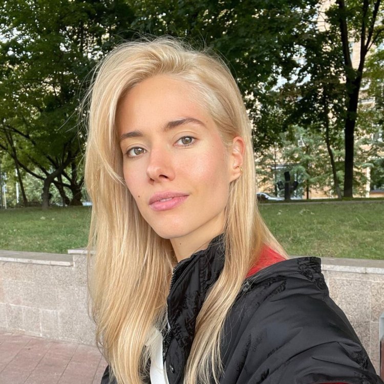 Julia Parshuta factory of stars 7