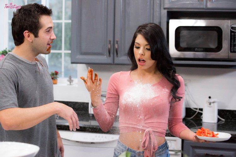 Gina Valentina kitchen