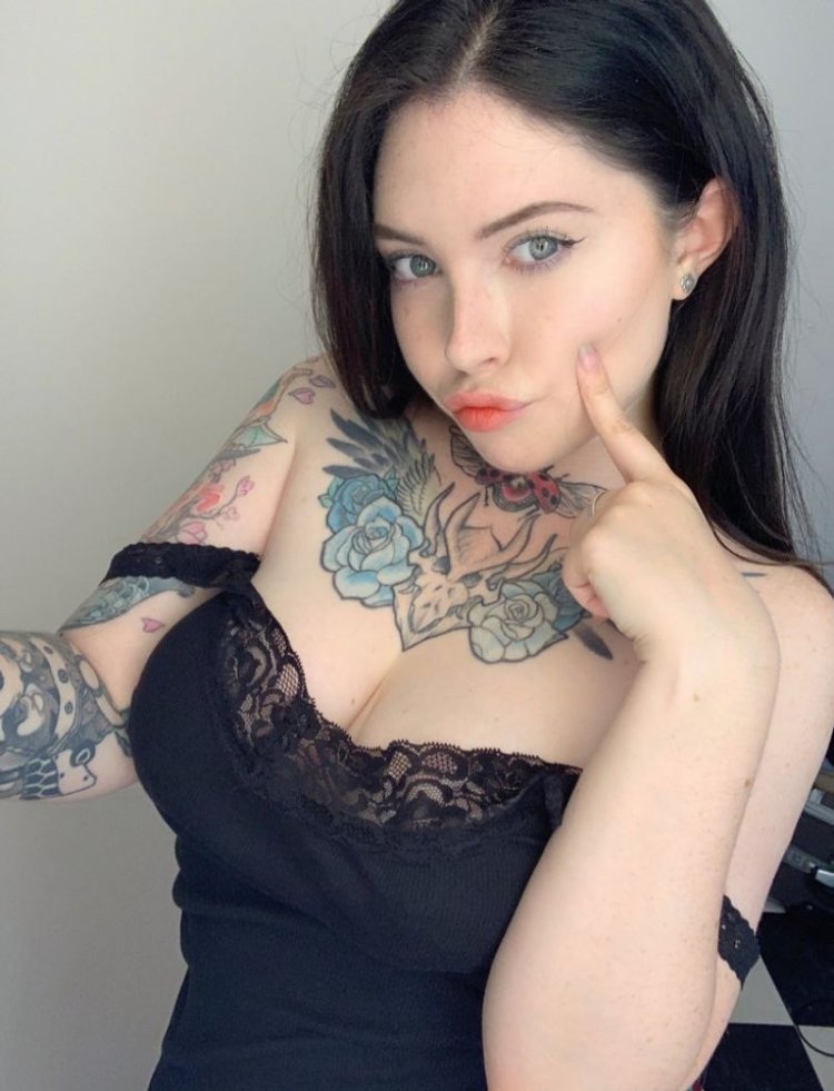 Marina mui mui plums