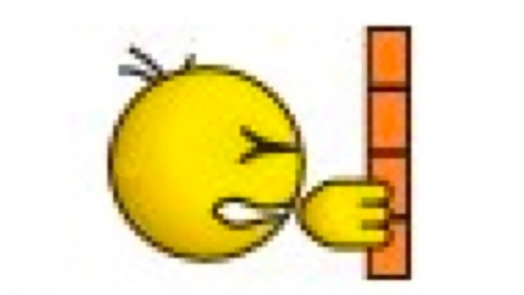 Smiley hitting the wall