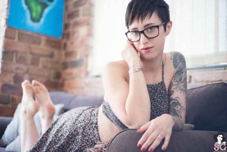 Suicidegirls Radmila