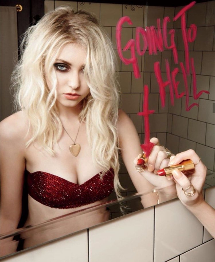 Taylor Momsen Gretel