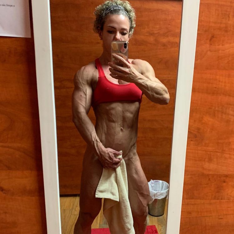 Marjorie Beck vs man nude