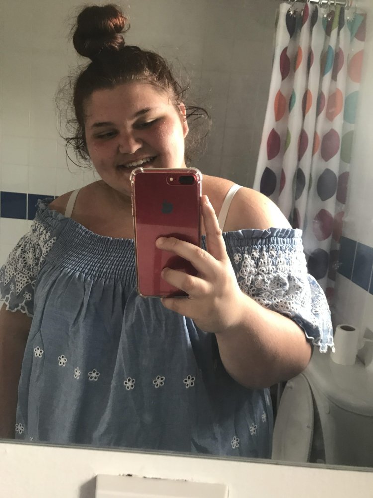Young girls in bbw selfie corset