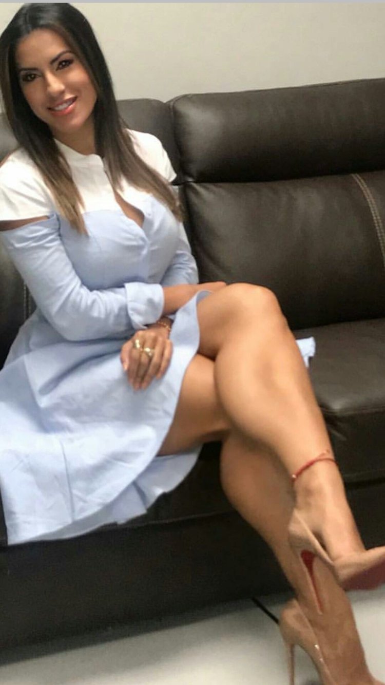 Jasmina Marazita legs