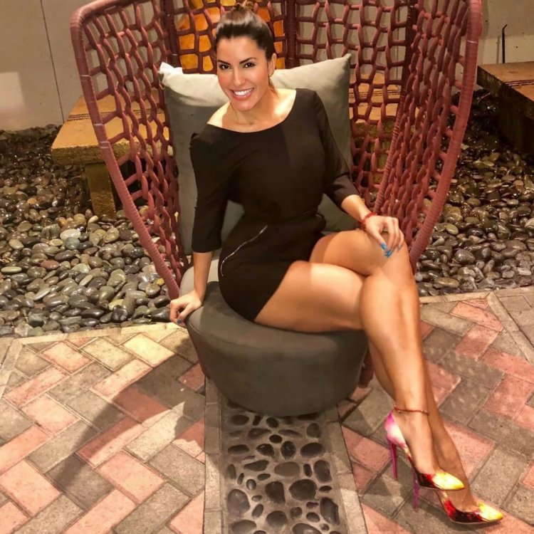 Jasmina Marazita feet