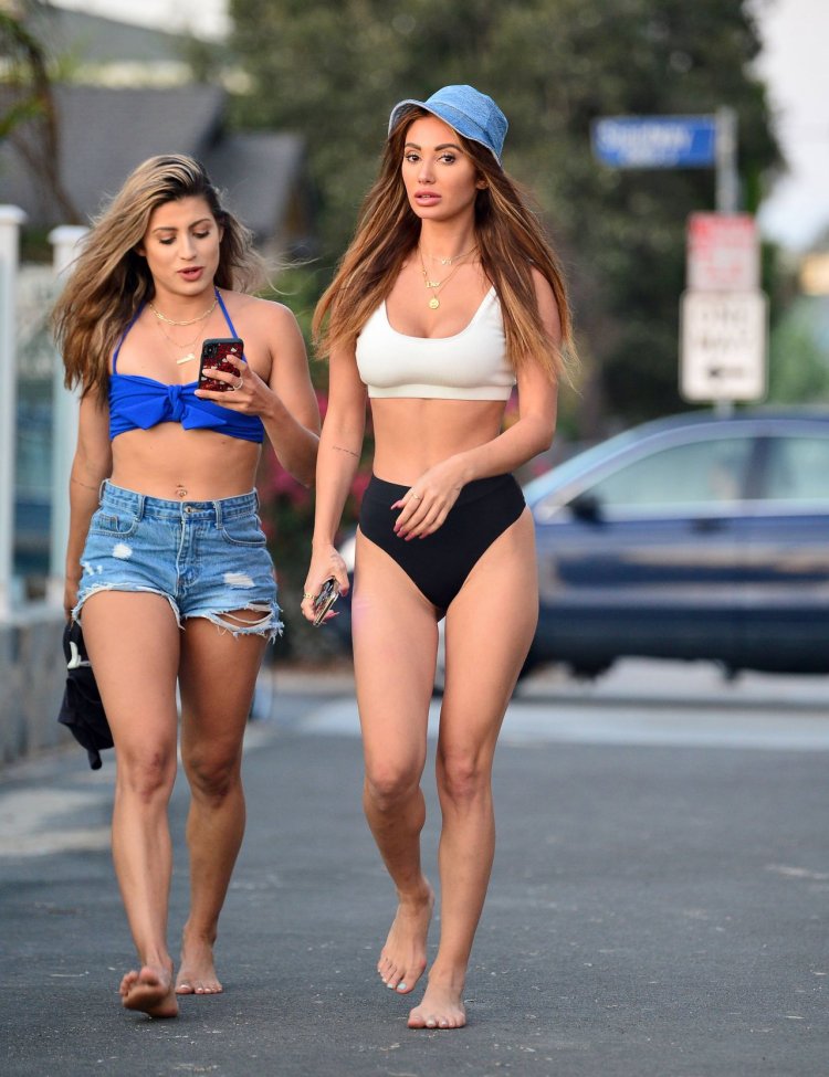 Francesca Farago hot