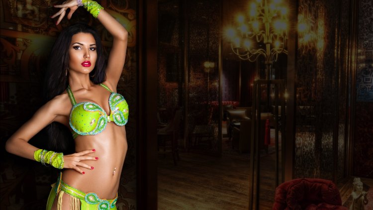 Leona Shakurova dancer