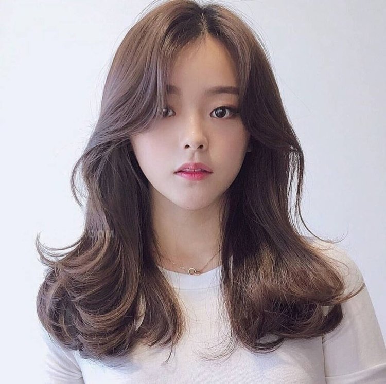 Cascade with Korean bangs