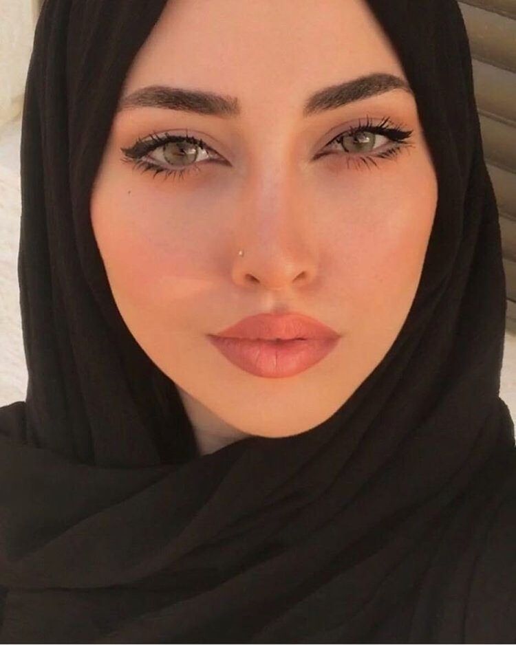 Arab women