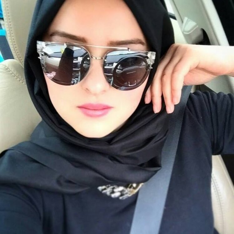 Hijab with glasses