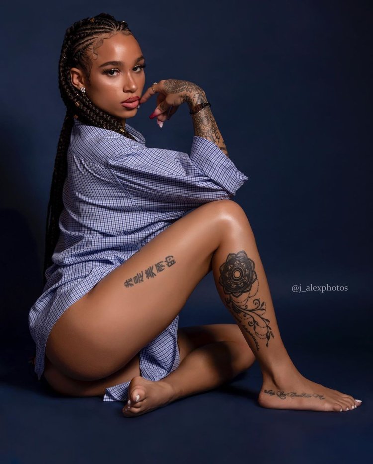 Bonnie-Lou Coffey plums