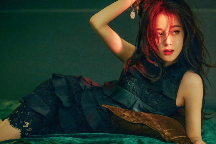 Dilraba Dilmurat hot stills from clips