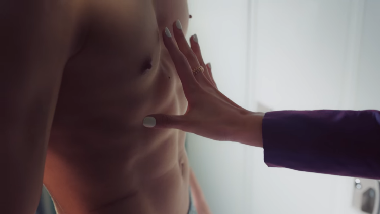 Topless kim soo hyun