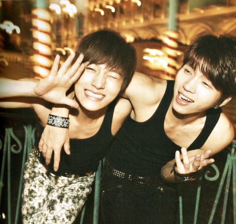 Mensoo and woohyun
