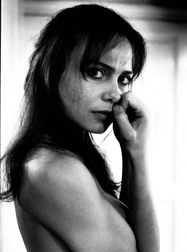 Lena Olin Sabina