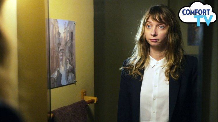 Lauren Lapkus Lucifer