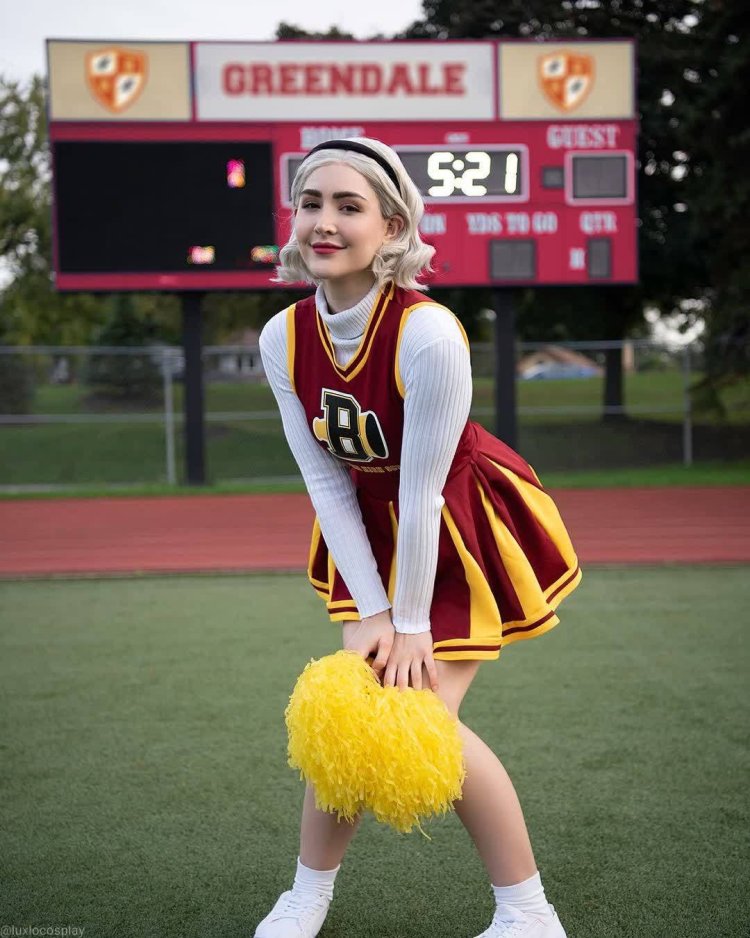 Sabrina cheerleader