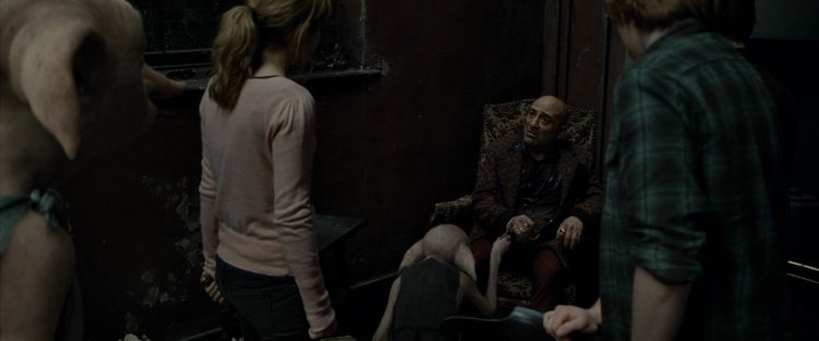 Hermione's booty from the movie