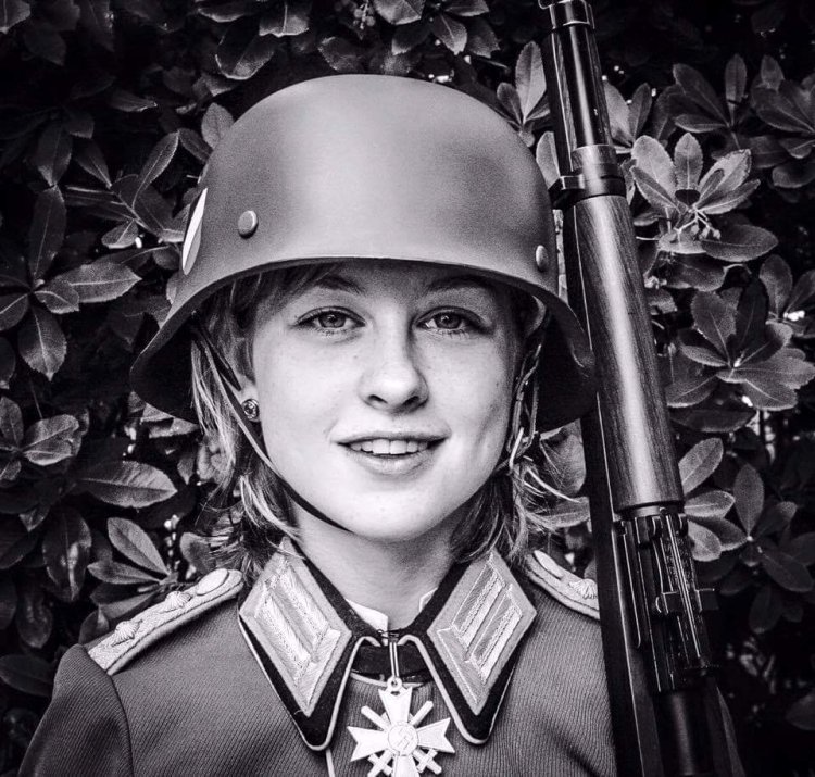 Clothes drawing Aesthetics