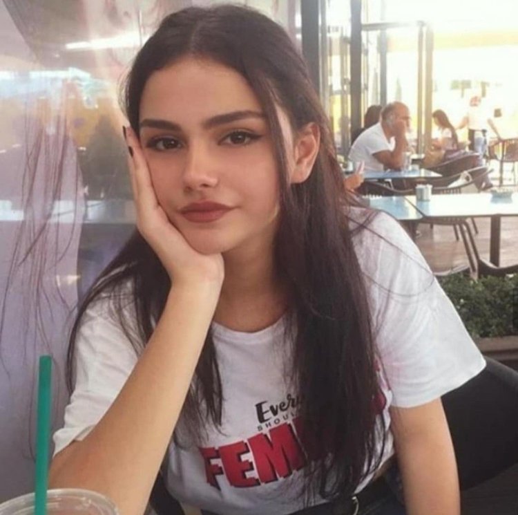 Kardelenxhy Instagram