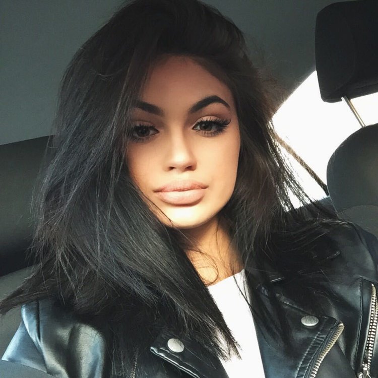 Selfies of girls with black hair