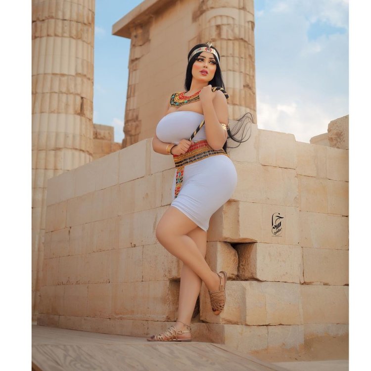 Salma Al-Shimim Model