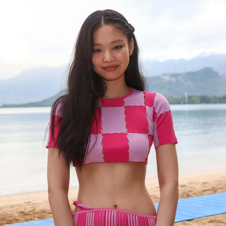 Jennie Kim Bikini