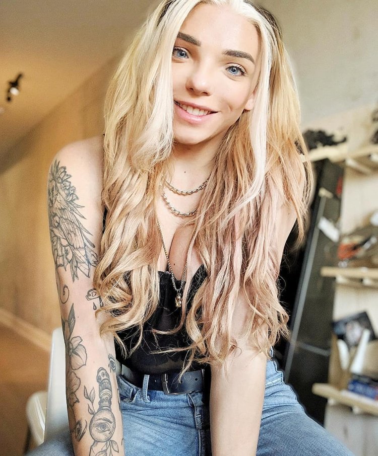 Fitness model Danielle Robertson