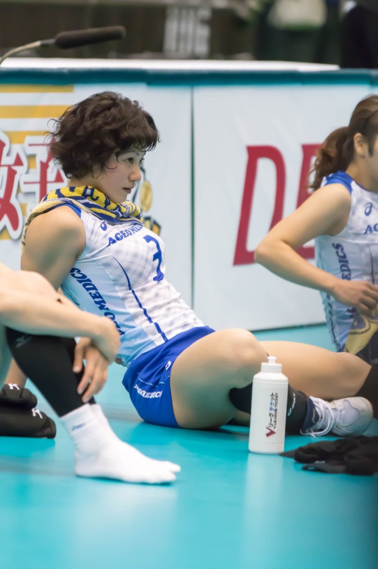 Shiho Yoshimura volleyball player